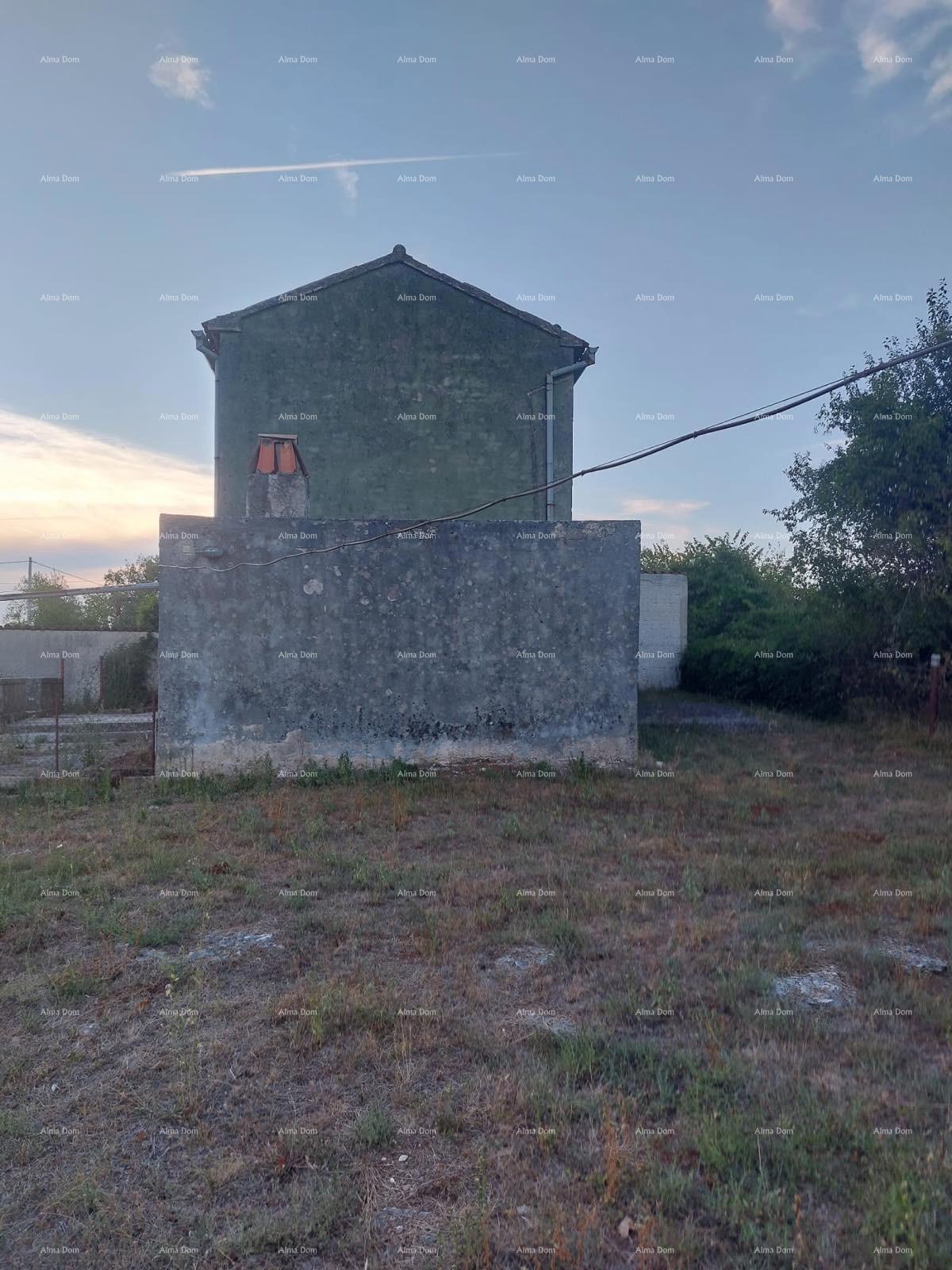 In vendita casa in pietra con pozzo – vicinanza a Barban