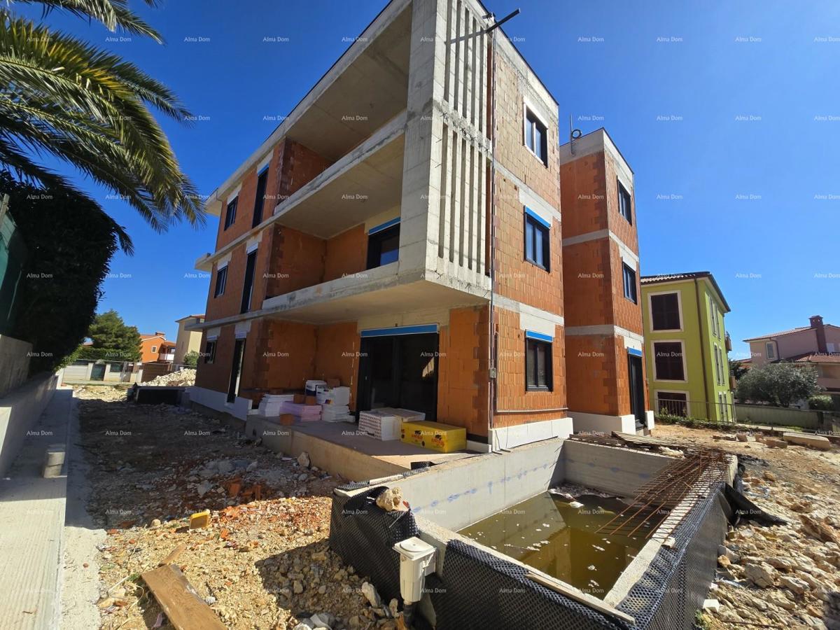 Vendita di un appartamento con piscina in un nuovo edificio residenziale, Premantura!  Community Verified icon