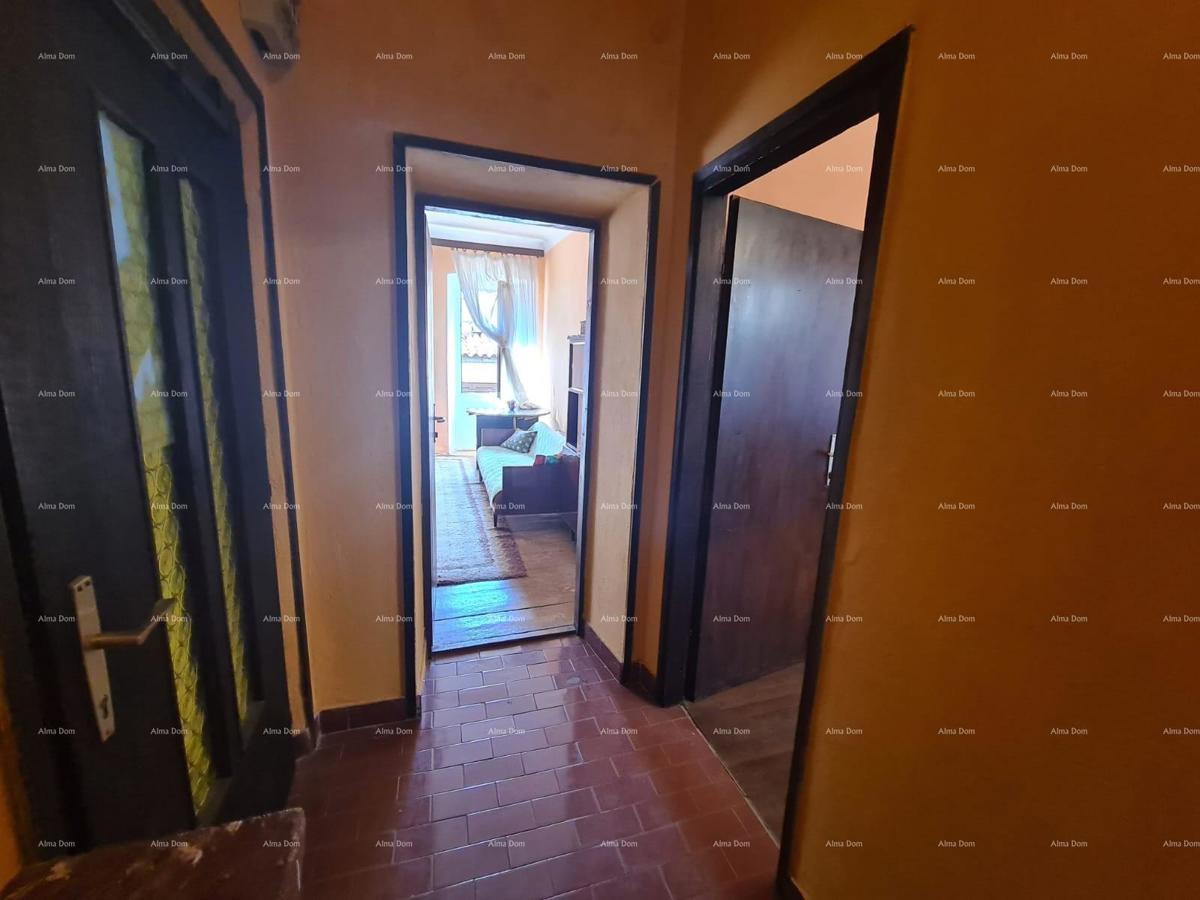 Eccellente appartamento nel cuore della città, Pola.