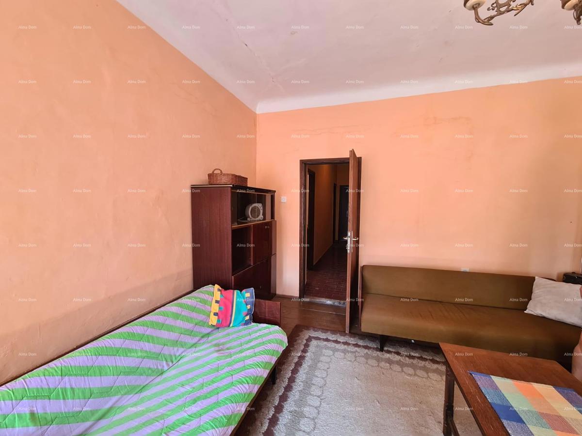 Eccellente appartamento nel cuore della città, Pola.