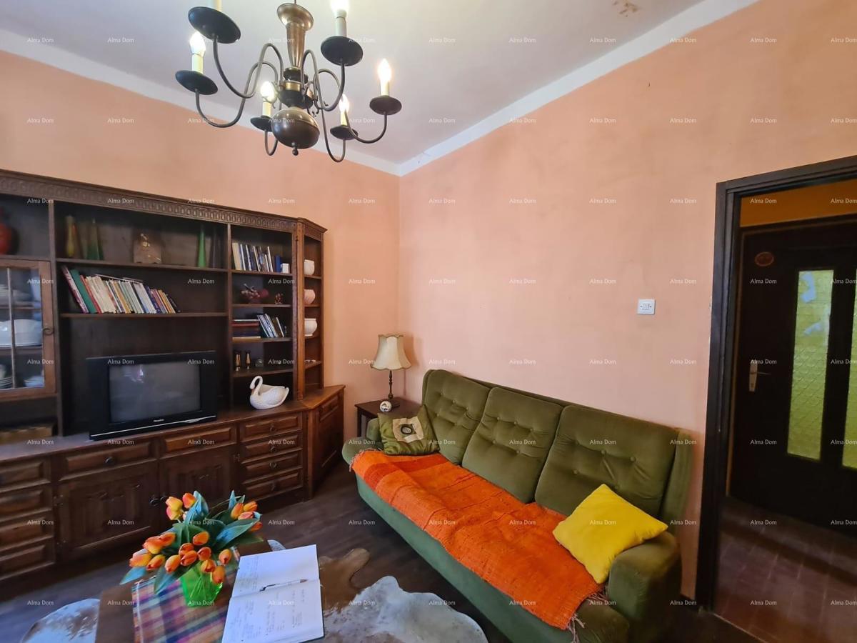 Eccellente appartamento nel cuore della città, Pola.