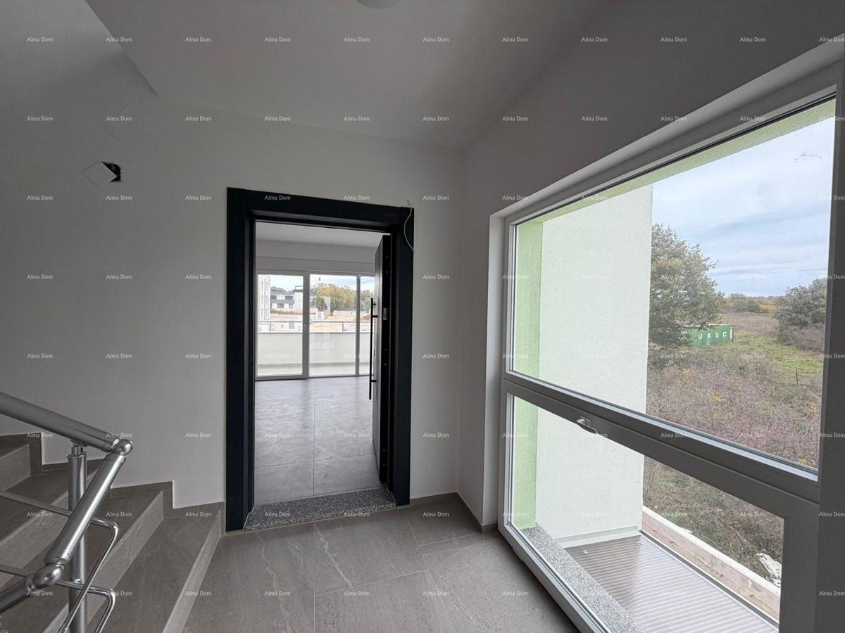 In vendita moderno appartamento con posto auto, a Medolino. Posizione eccezionale!