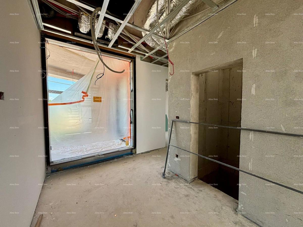 Villa moderna in vendita a Rovigno