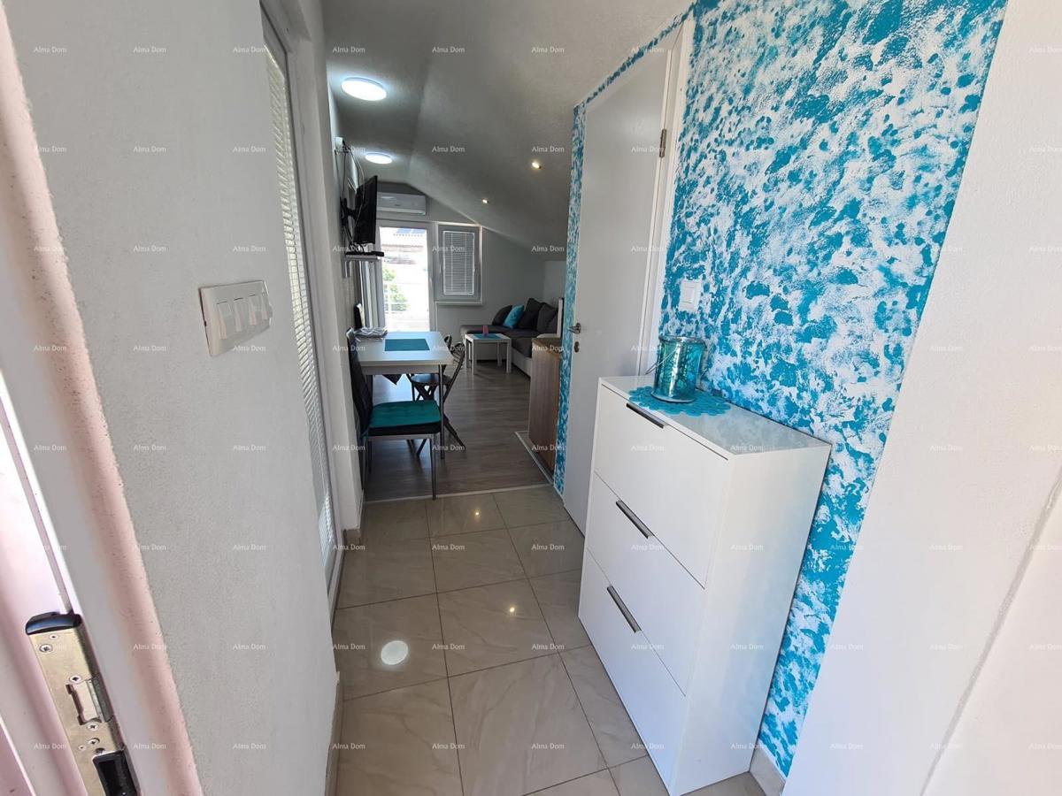 PEROJ, Appartamento al piano superiore, vicino al mare