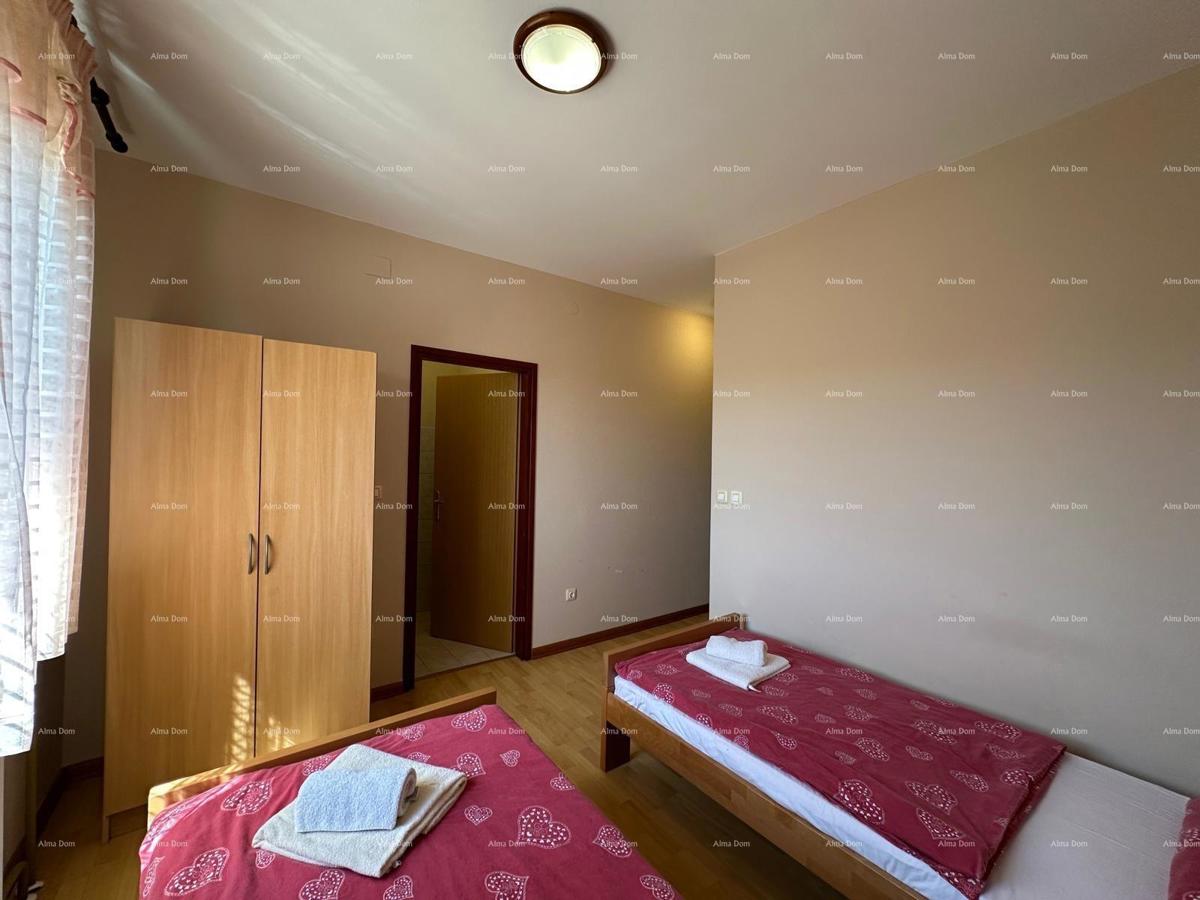 Vendiamo una casa con cinque appartamenti in ottima posizione!