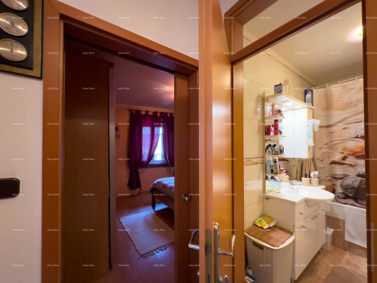 Vendiamo appartamento nel centro di Pola con posto auto!