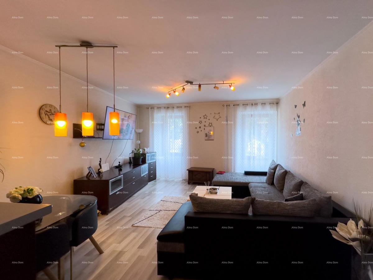 Vendiamo appartamento nel centro di Pola con posto auto!