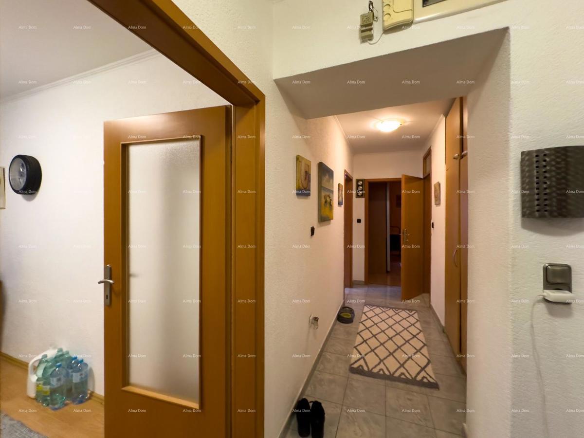 Vendiamo appartamento nel centro di Pola con posto auto!