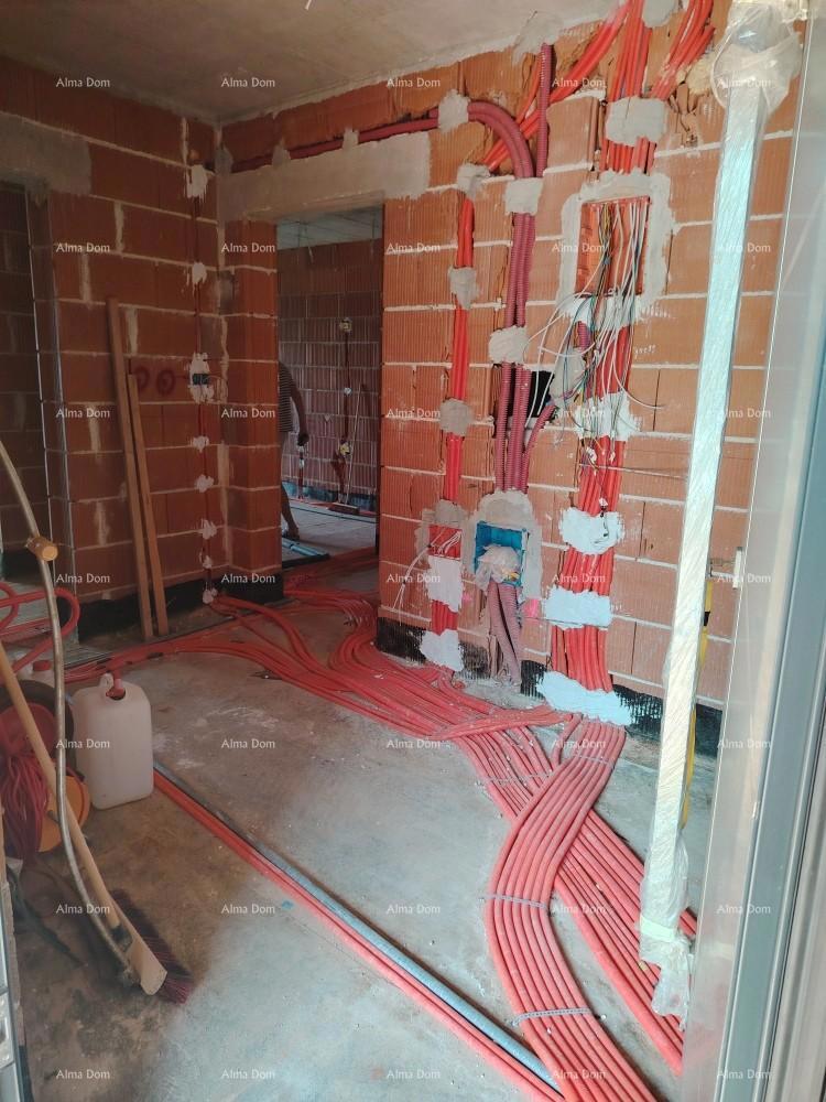 Ližnjan, In vendita fantastico appartamento al piano terra con piscina