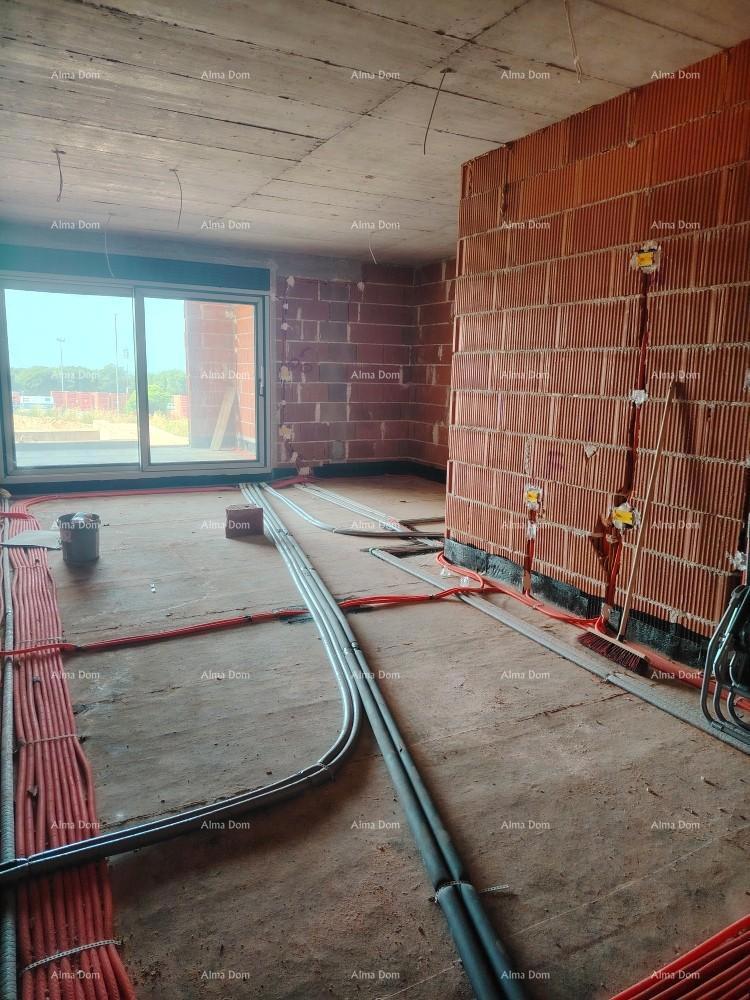 Ližnjan, In vendita fantastico appartamento al piano terra con piscina