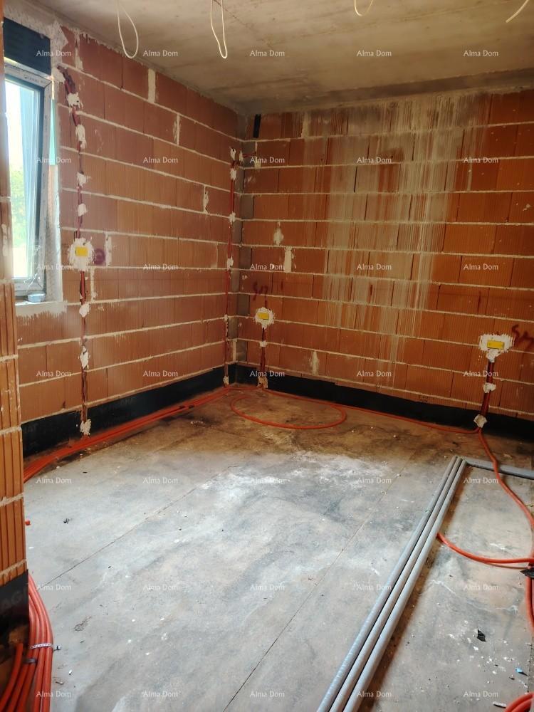 Ližnjan, In vendita fantastico appartamento al piano terra con piscina