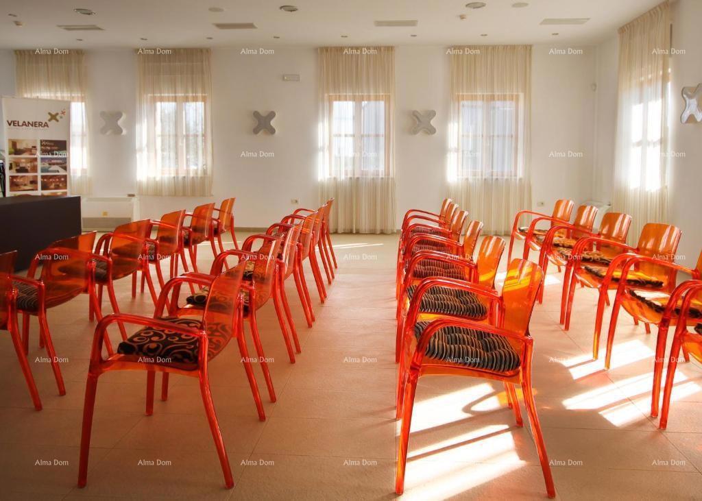 Hotel e Ristorante. Vicino alla città di Pola.