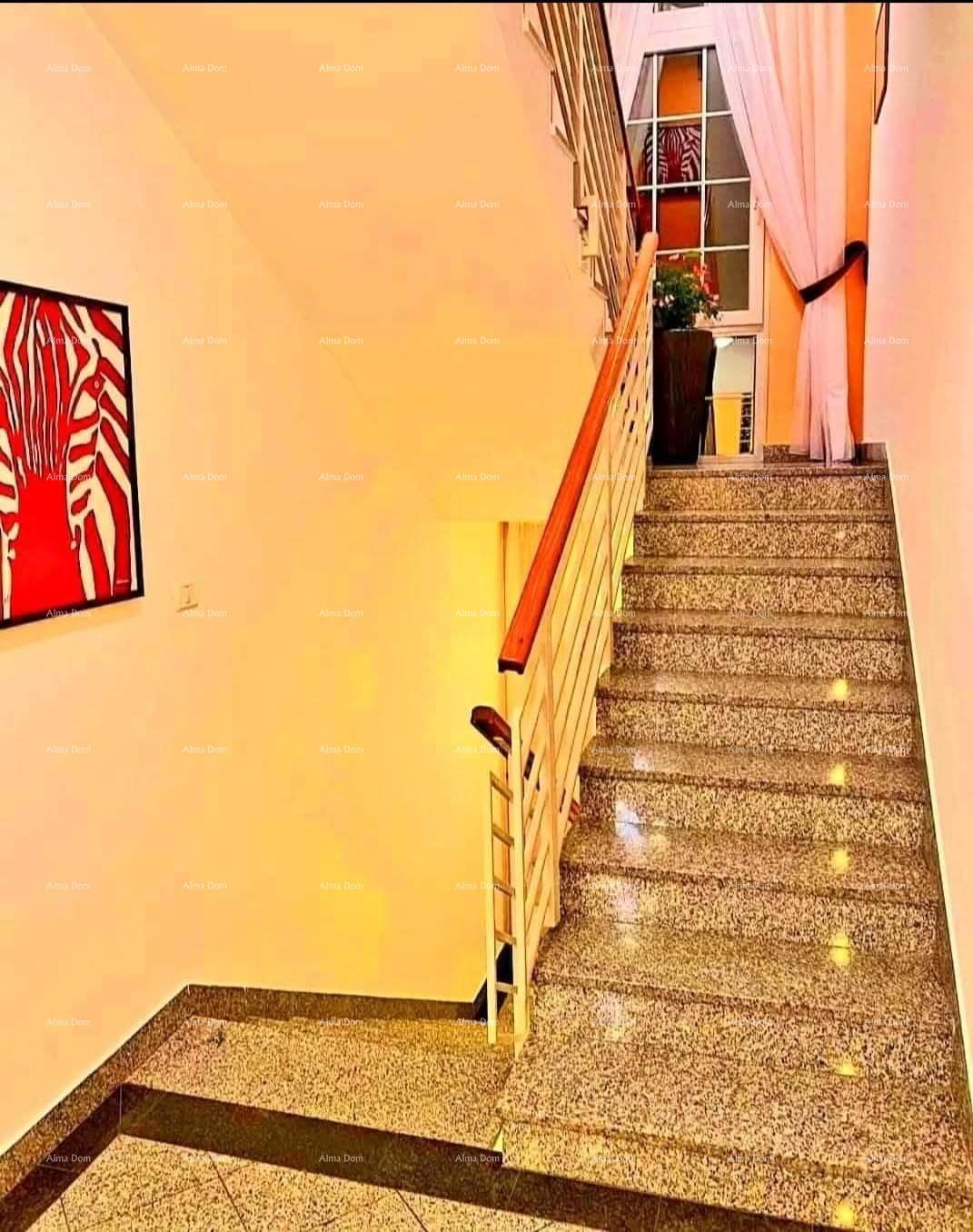 Vendita - splendida hotel familiare a Fažana - 200 m dal mare!