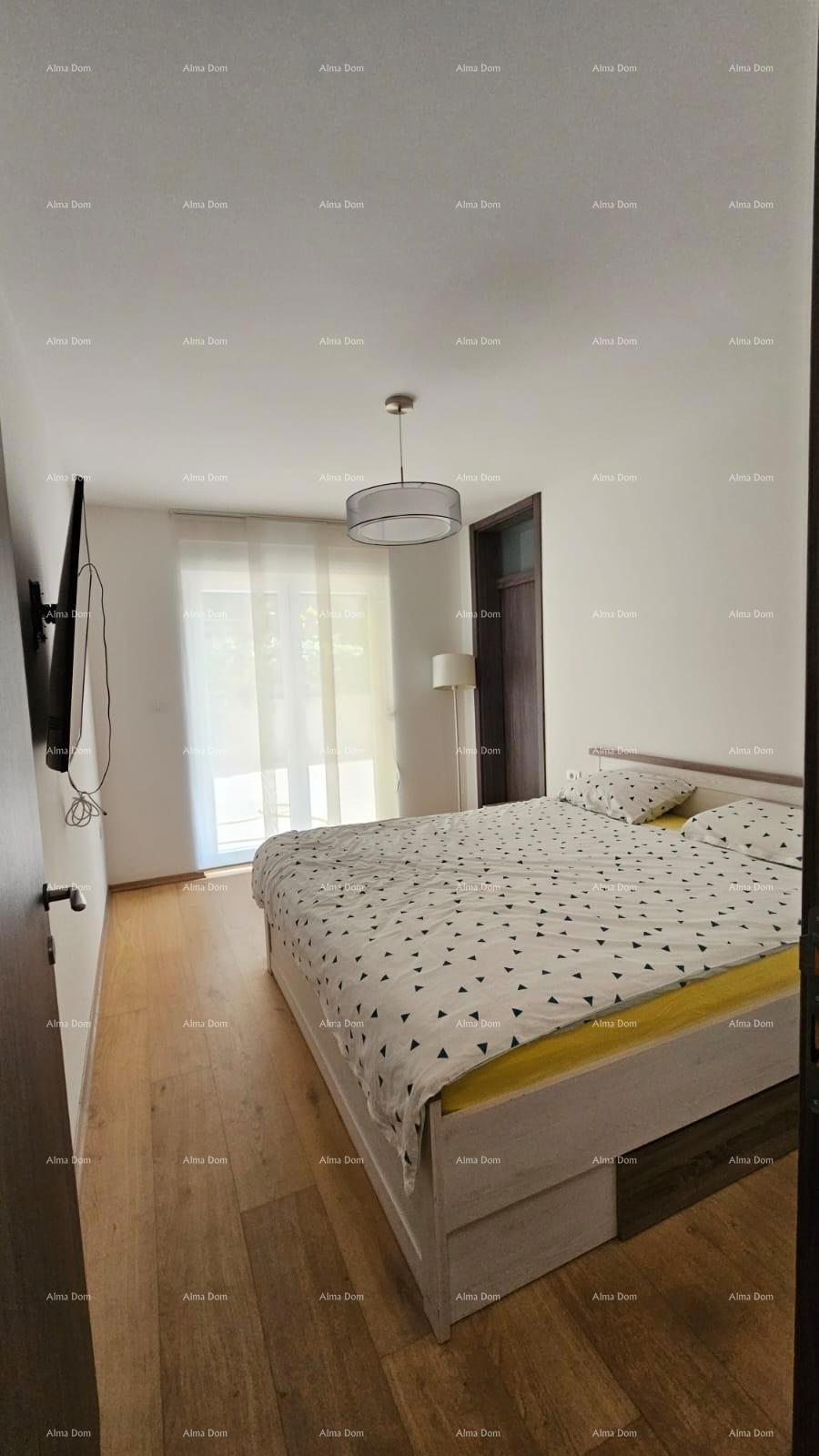 STOJA Moderno appartamento con terrazza di 80 m², a 100 m dal mare a Pola!