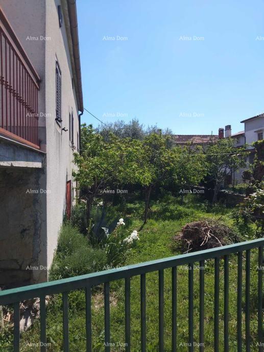 Verteneglio, casa indipendente con giardino - da ristrutturare