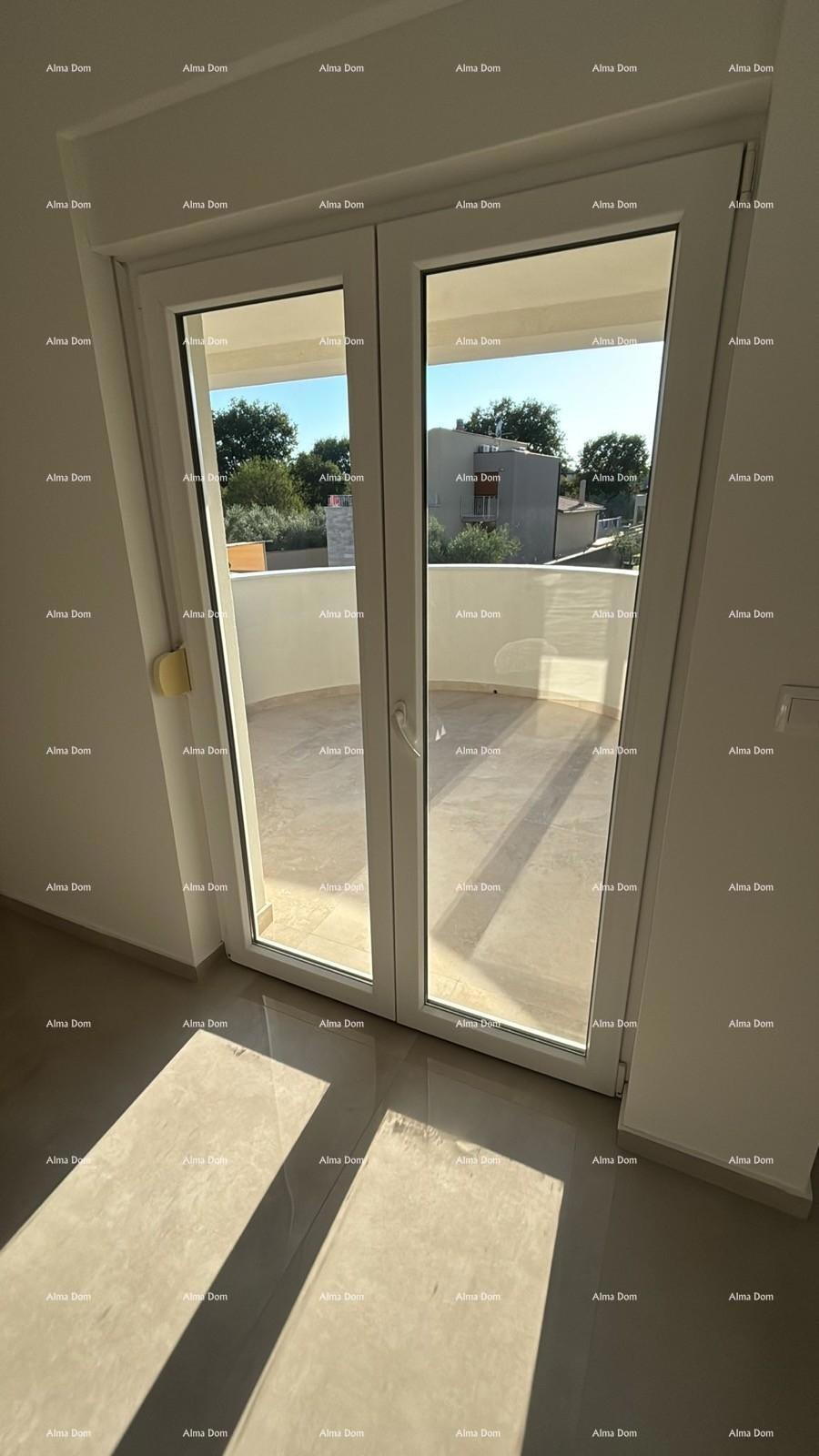 ŠIŠAN, casa con due unità abitative, 195 m2