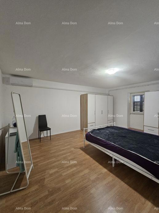 Barban – casa con cortile recintato