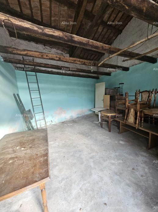 Barban – casa con cortile recintato