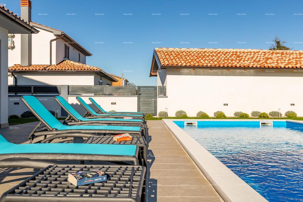 Pula.  8 km.  Šikići.