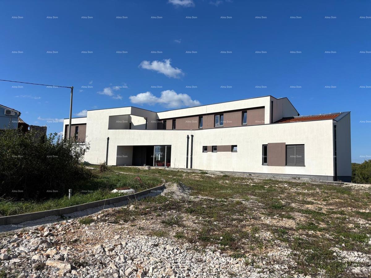 MARČANA - In vendita: Nuovo complesso eco-hotel in stile