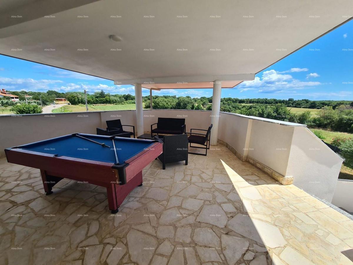 In vendita casa con piscina – Valtura