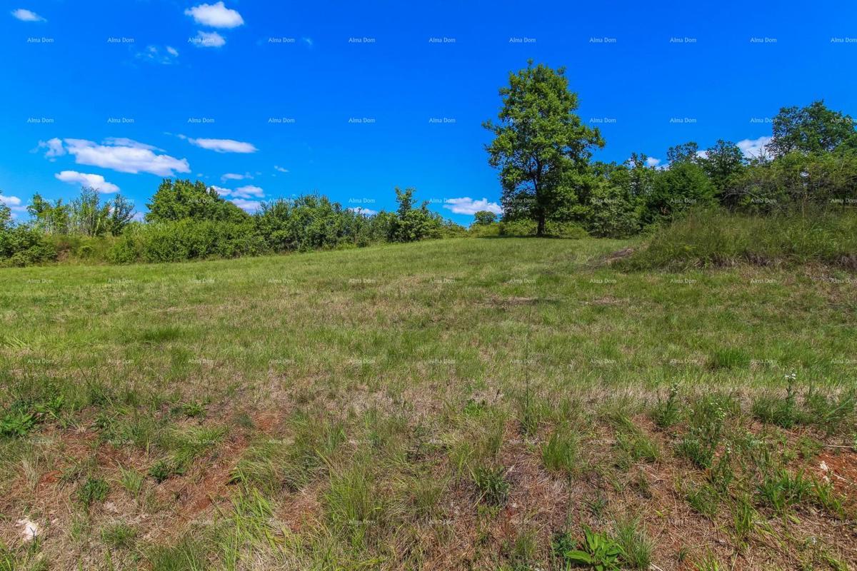 Terreno edificabile Oprtalj