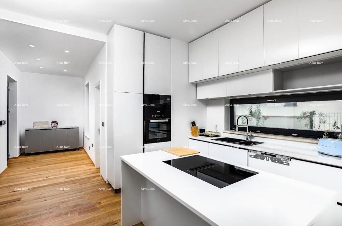 Perfetta casa familiare con piscina a Banjole, vicino alla spiaggia e alla natura