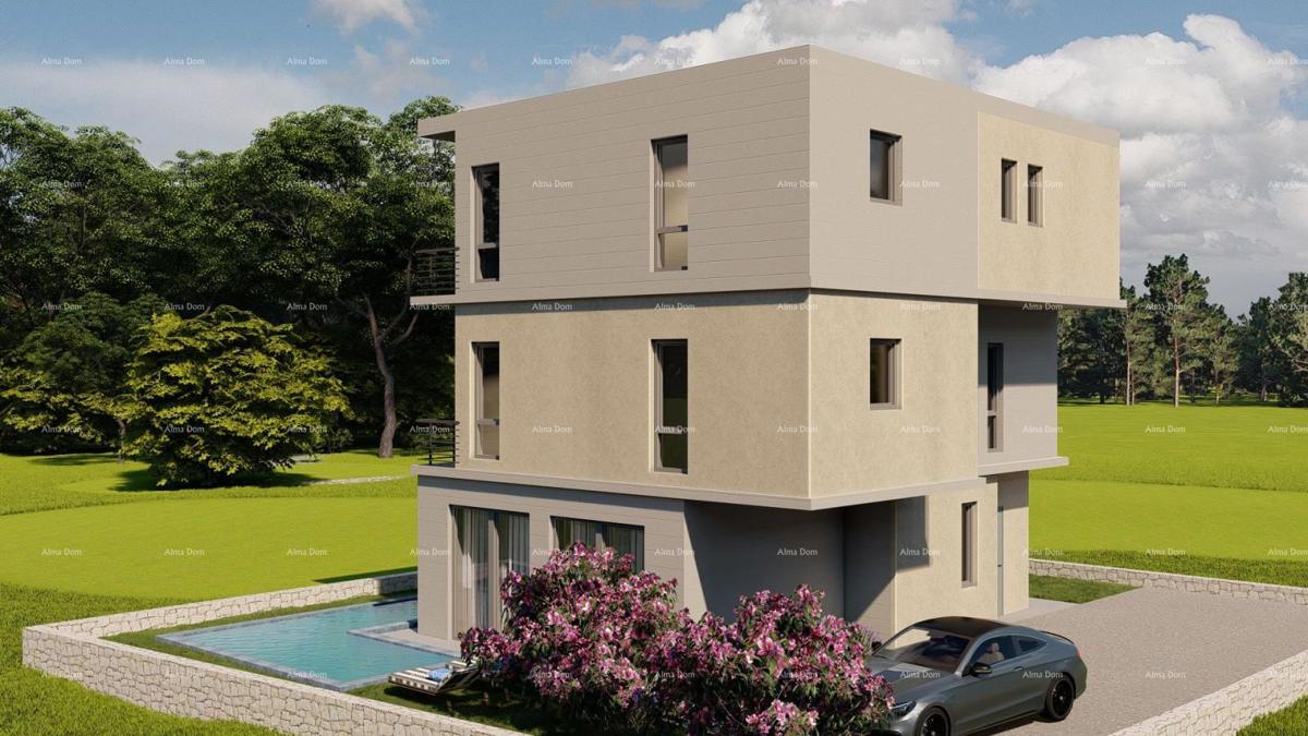 Spazioso appartamento nel centro di Pola con tre camere e moderni comfort