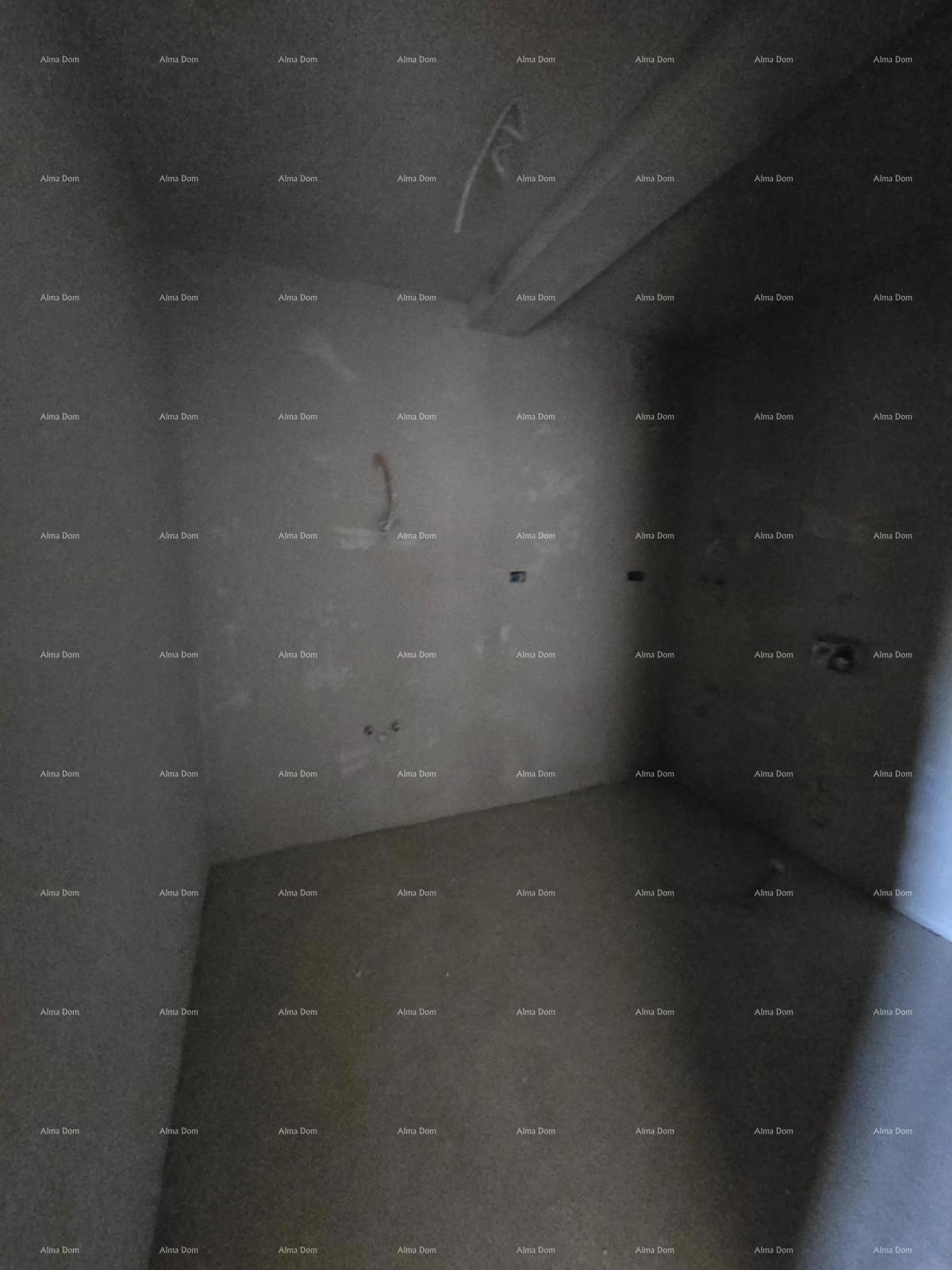 Due stanze al piano terra con giardino