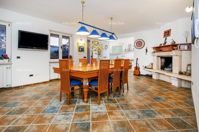 Rovinj, Splendida villa con piscina