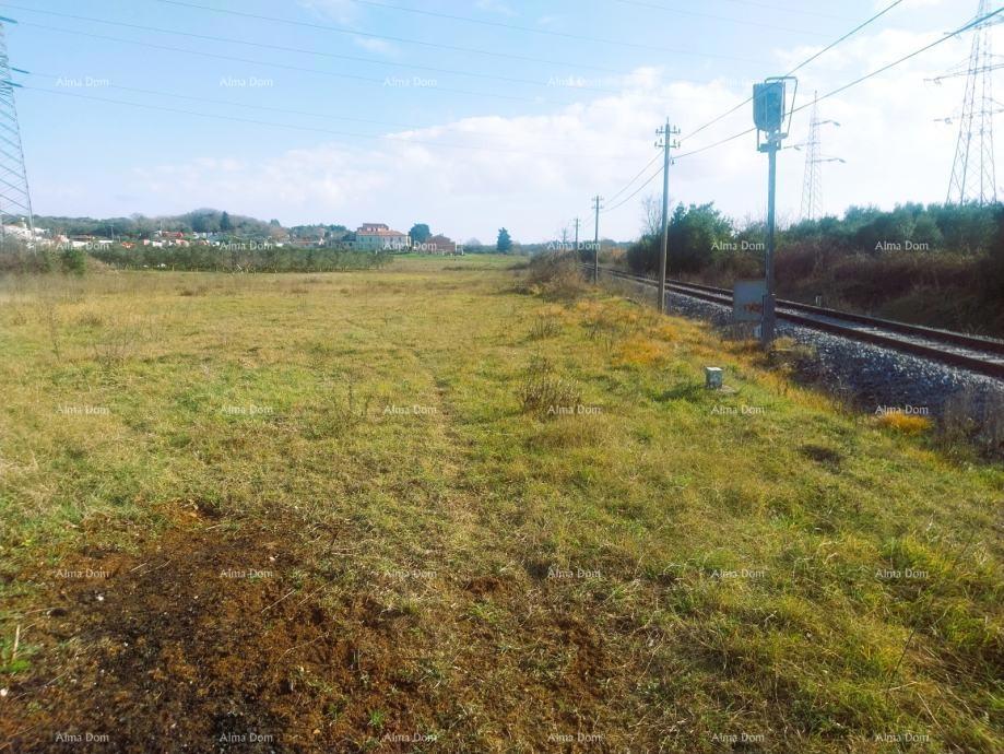 Vendita – terreno commerciale I2, Pola | 10.010 m²