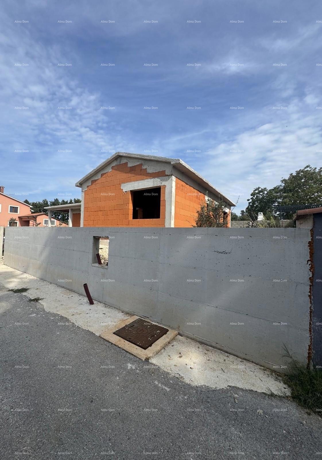 In vendita casa a piano terra con piscina - attualmente in fase di roh bau, Sveti Petar u Šumi - vicino a Pazin!