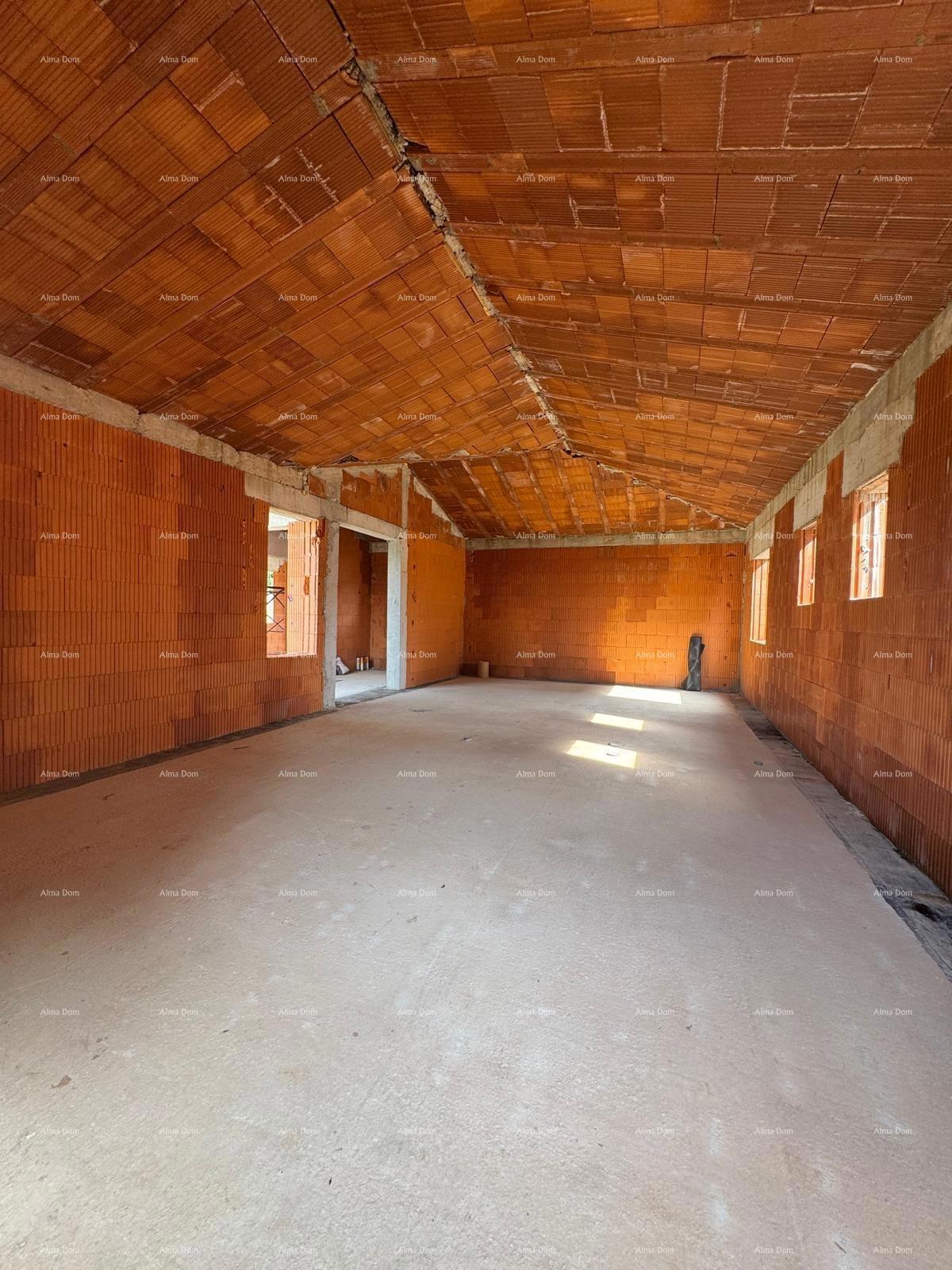 In vendita casa a piano terra con piscina - attualmente in fase di roh bau, Sveti Petar u Šumi - vicino a Pazin!