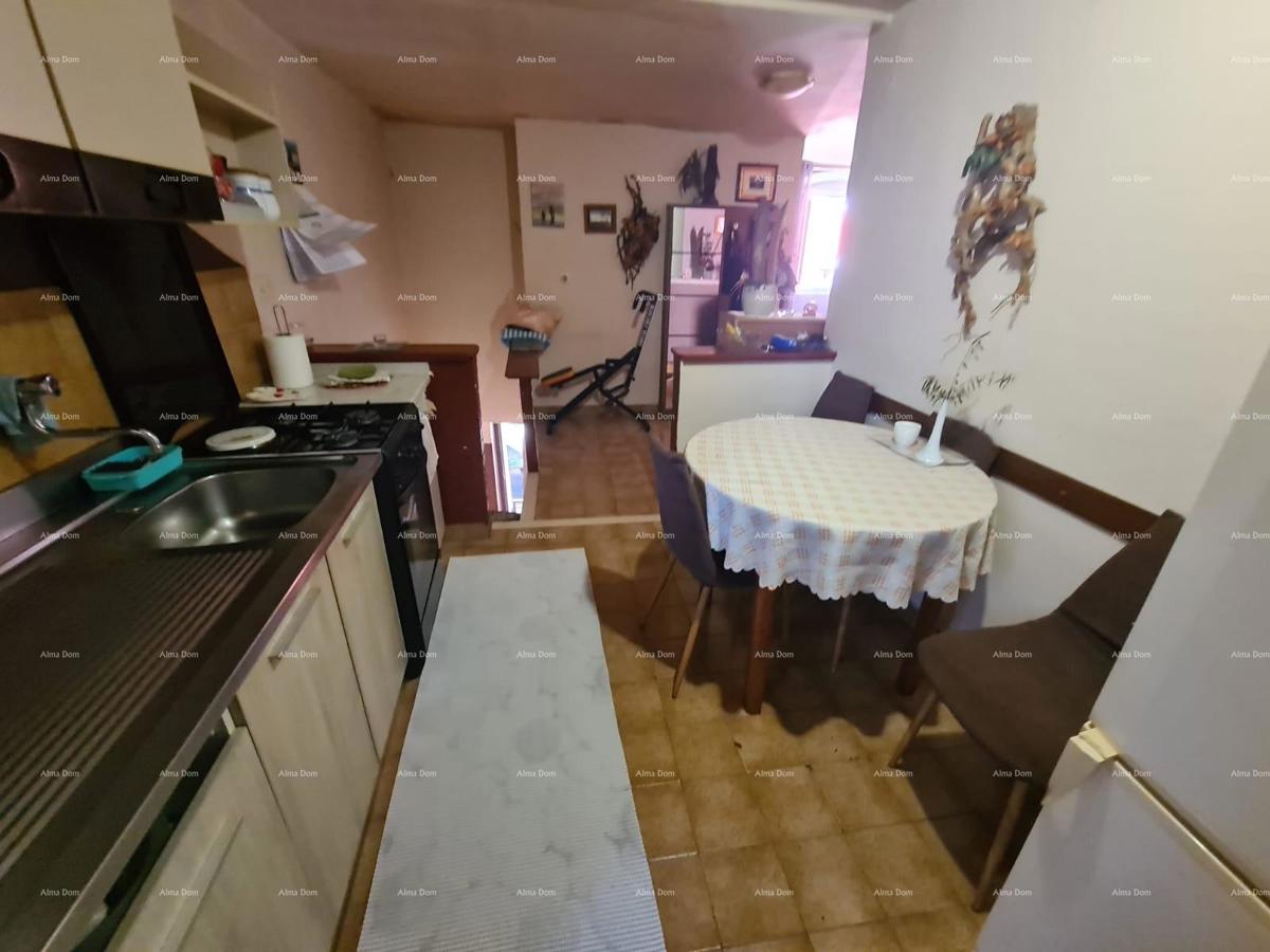 Casa, centro di Buje, 106 m²