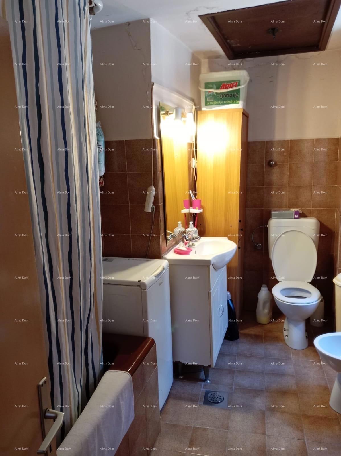 Casa, centro di Buje, 106 m²