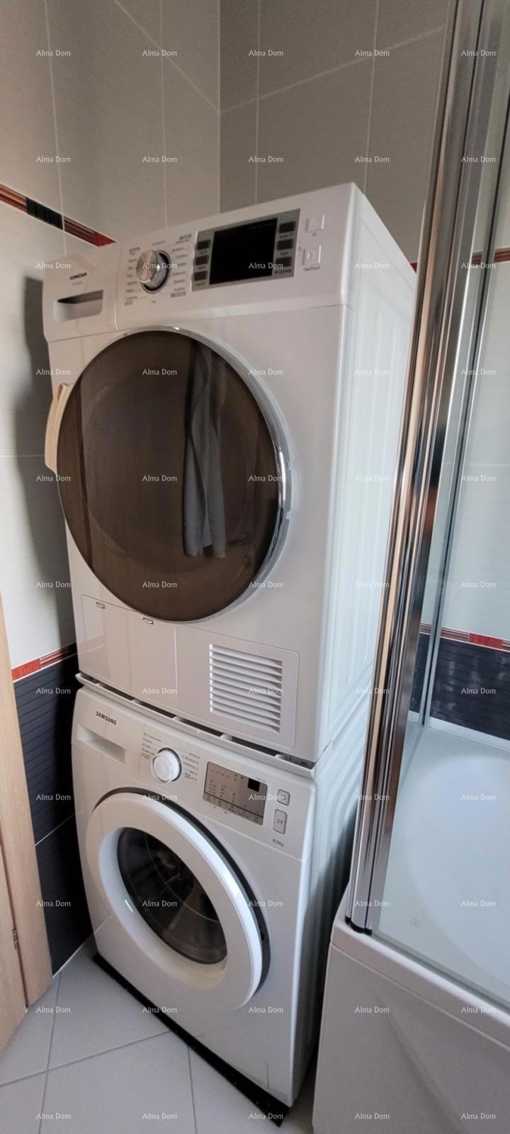 Ližnjan! Appartamento arredato! Vista mare!