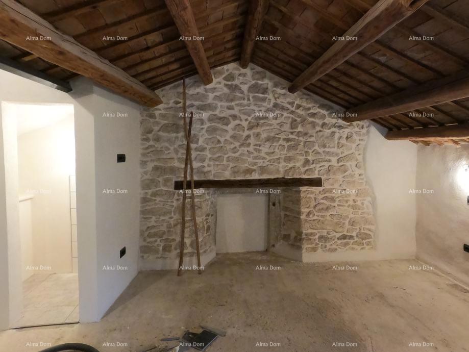 Casa in Pietra in Vendita