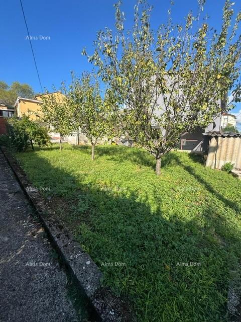 Vendita di una casa in zona centrale con edificio accessorio, Pola!