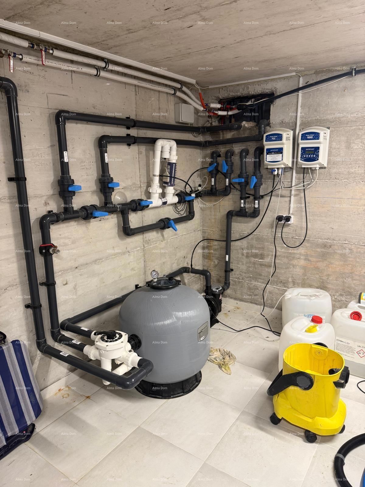 Vendita - Splendida, moderna villa con piscina - casa intelligente, Fažana! Vista mare!