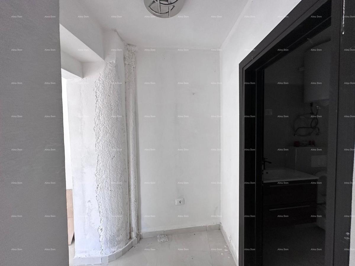 In vendita fantastica casa con tre appartamenti a Medulin!