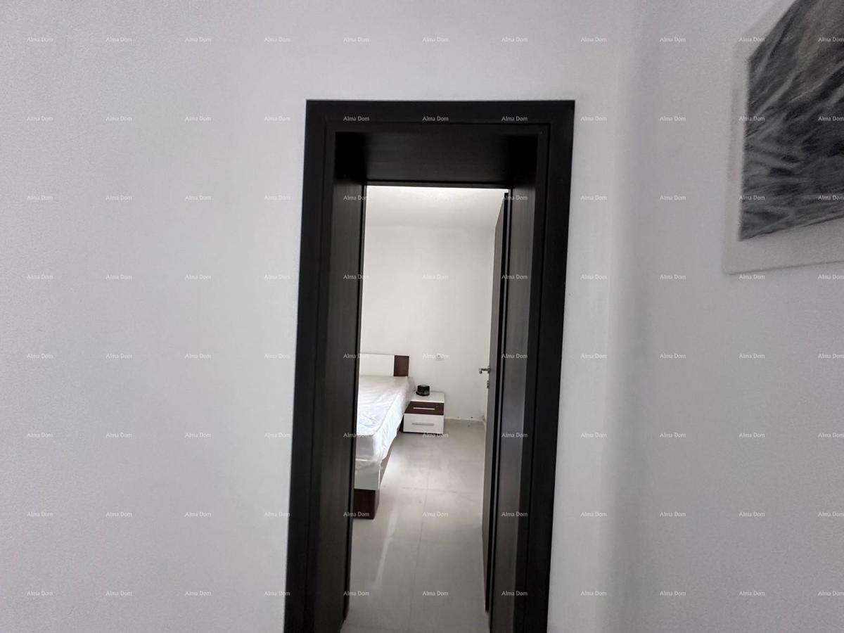 In vendita fantastica casa con tre appartamenti a Medulin!