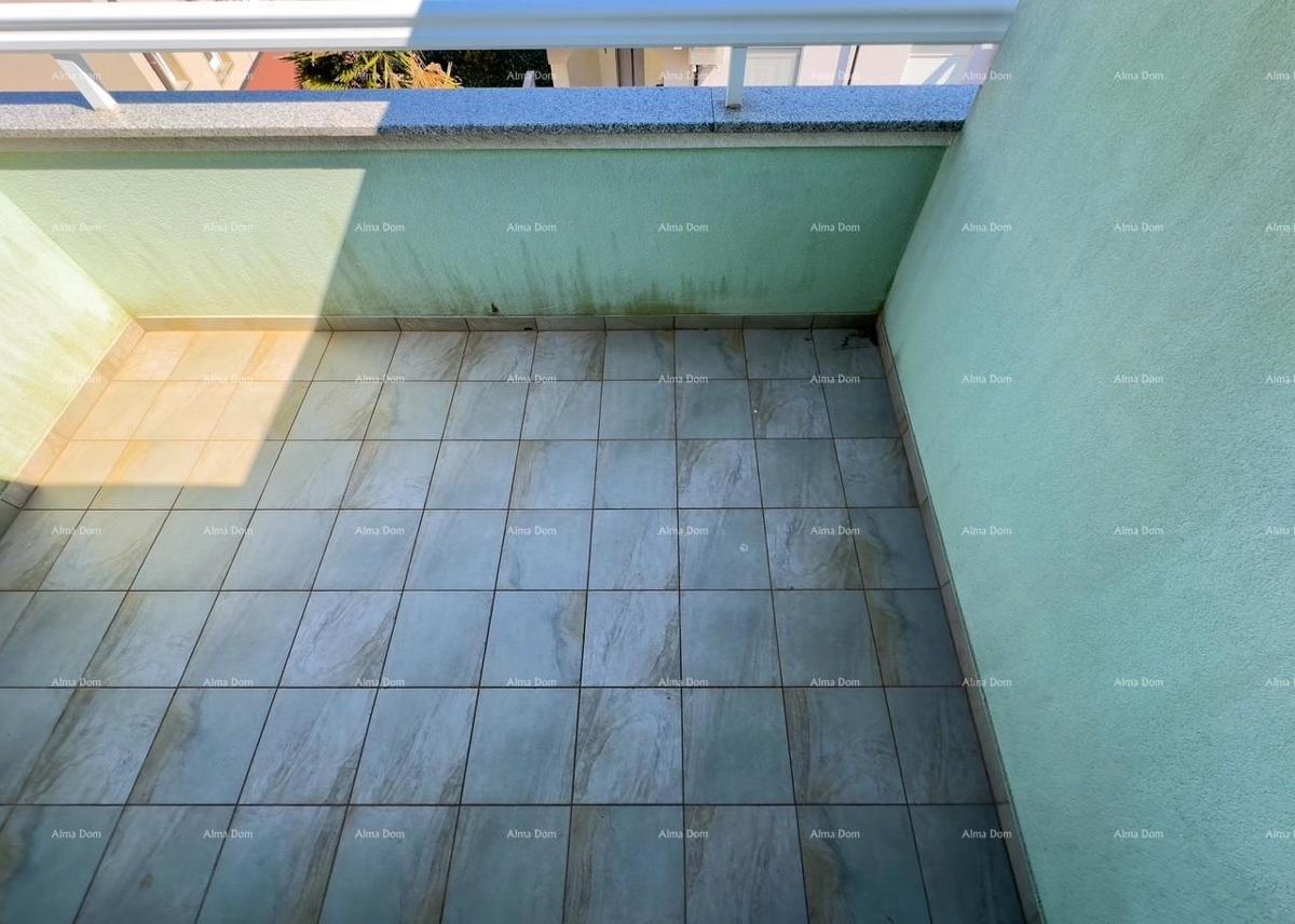 MEDULIN! Appartamento studio al secondo piano di un edificio in condominio.