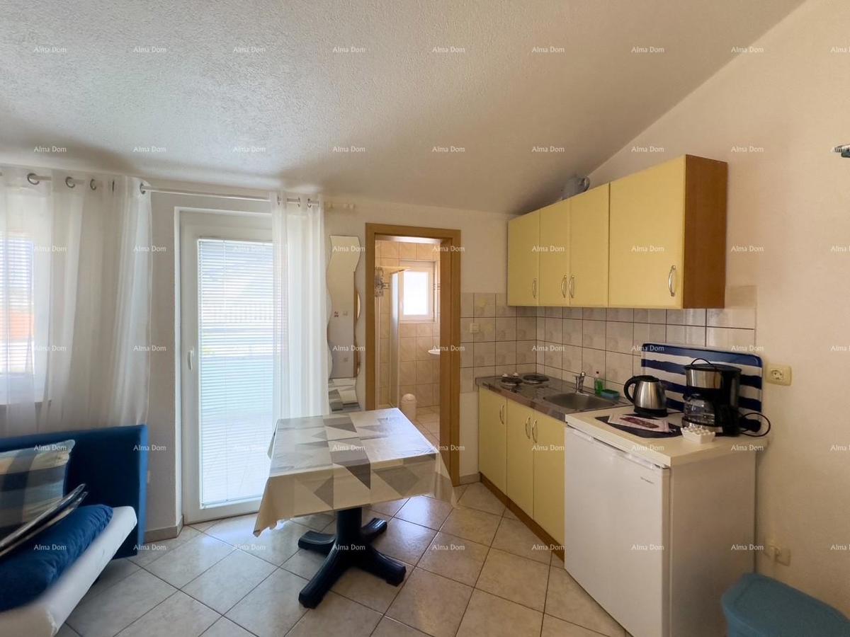 MEDULIN! Appartamento studio al secondo piano di un edificio in condominio.