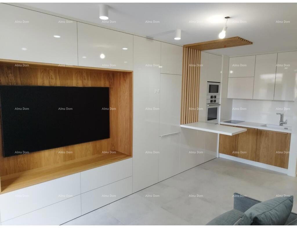 Monolocale recentemente ristrutturato, Cittanova, a 350 m dal mare