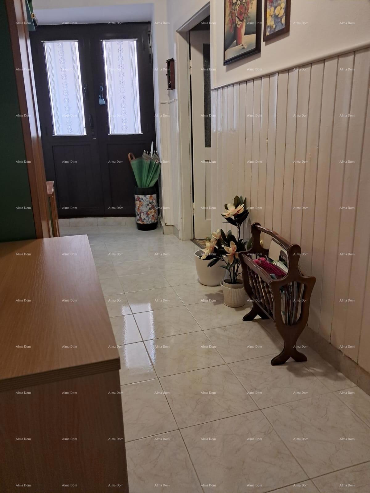 Vodnjan! Bellissima casa a schiera.