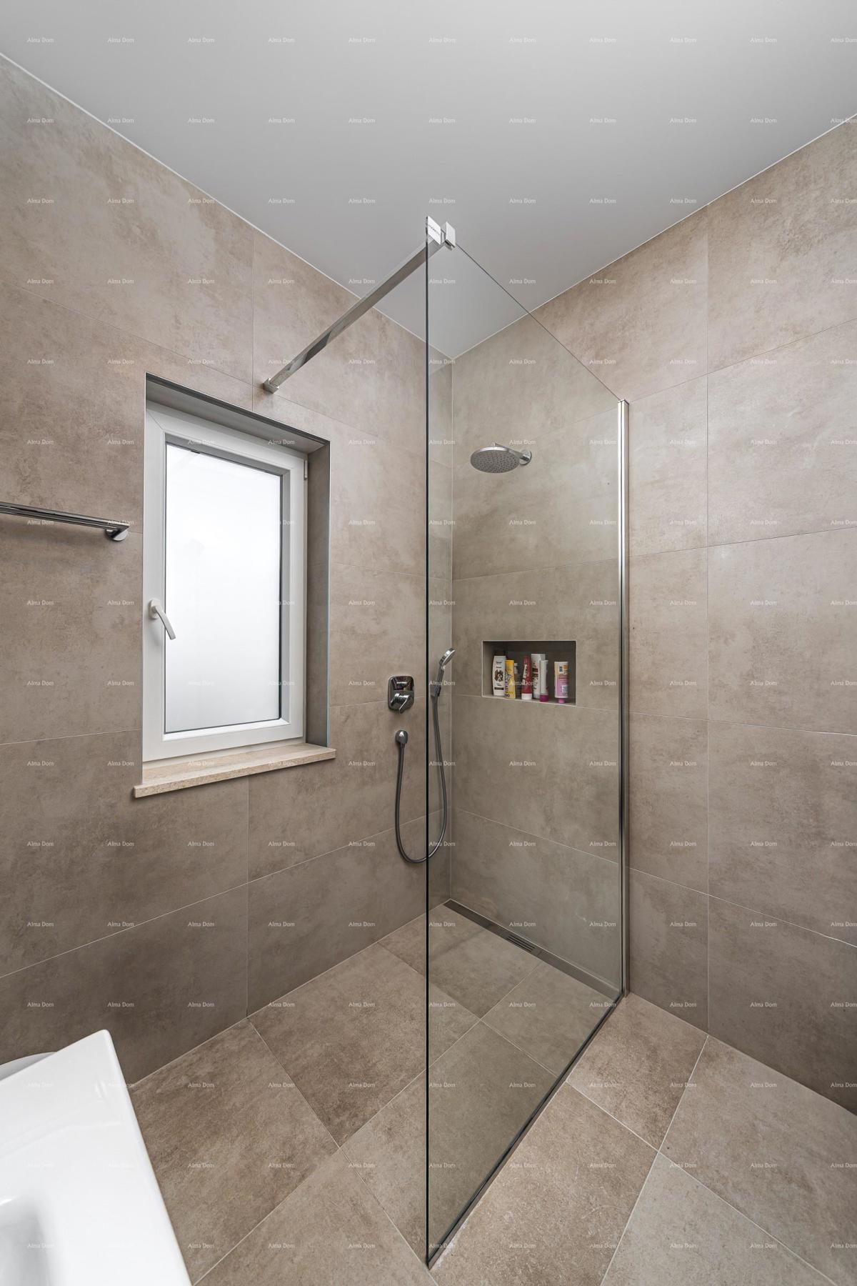 Vendita - villa nuova, moderna ed esclusiva con piscina, Volme, Pula!