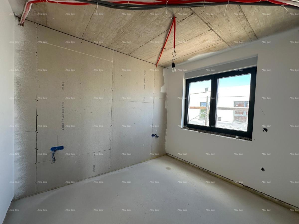 Vendita di un appartamento/penthouse in nuova costruzione con grande terrazza, Štinjan!