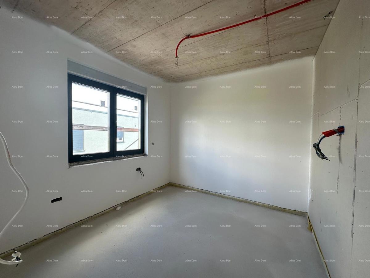 Vendita di un appartamento/penthouse in nuova costruzione con grande terrazza, Štinjan!