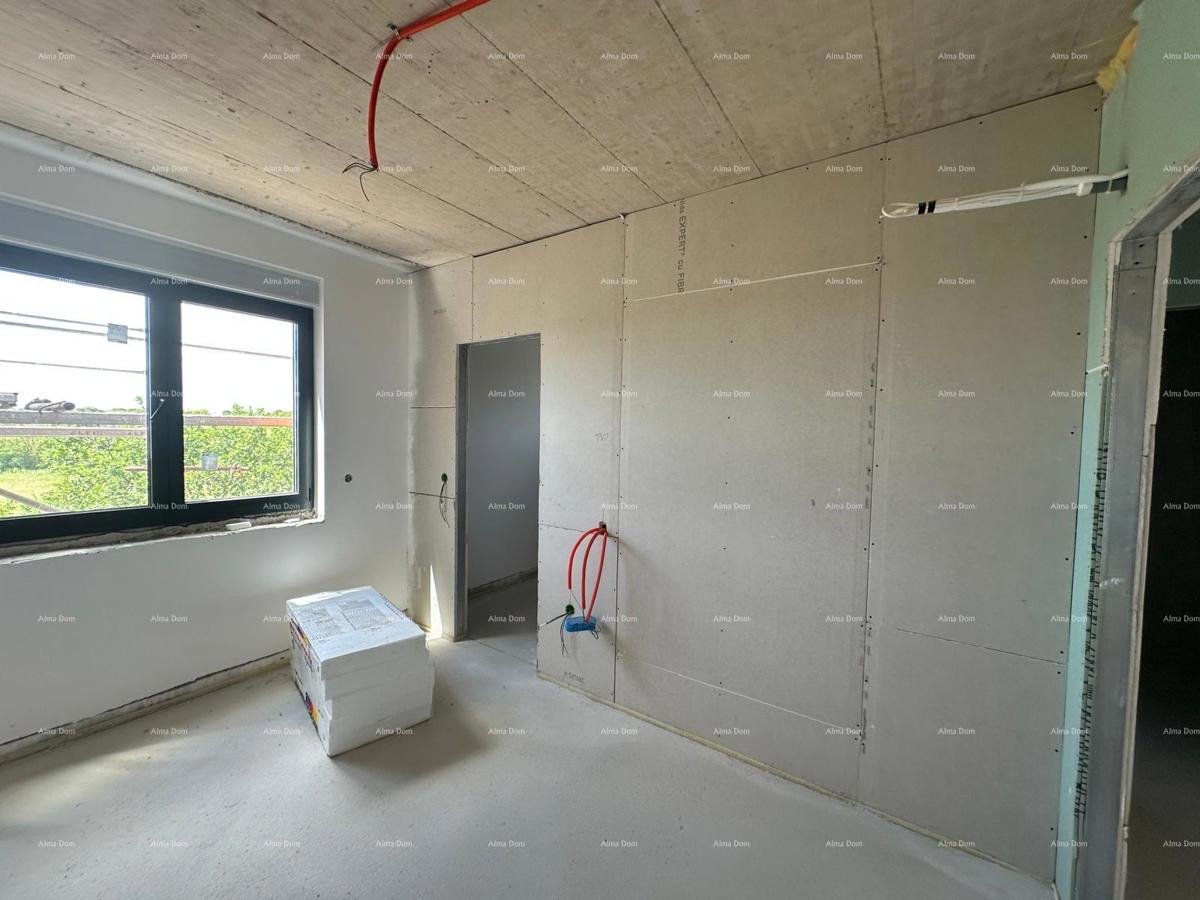 Vendita di un appartamento/penthouse in nuova costruzione con grande terrazza, Štinjan!