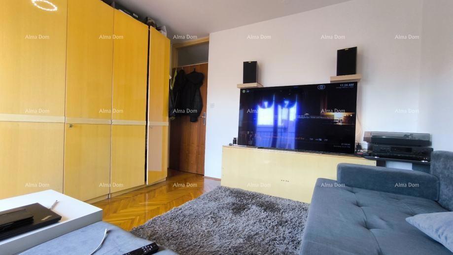 Pula, appartamento di 88 m2